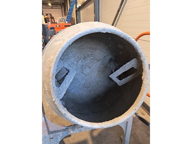 Betonmolen - 145l - 230v atika, profi 145s, bouwjaar 2019 - afbeelding 5 van  16