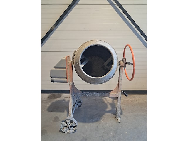 Betonmolen - 145l - 230v atika, profi 145s, bouwjaar 2019 - afbeelding 1 van  16