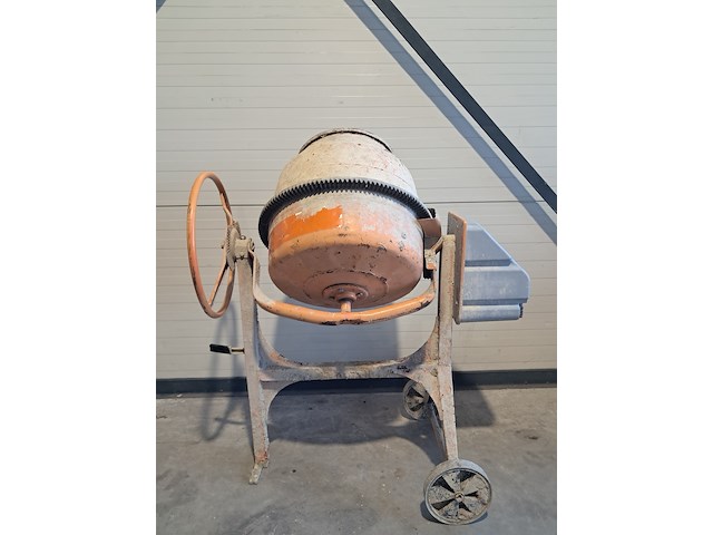 Betonmolen 140l 230v ~ atika, profi 145s, bouwjaar 2016 - afbeelding 10 van  16