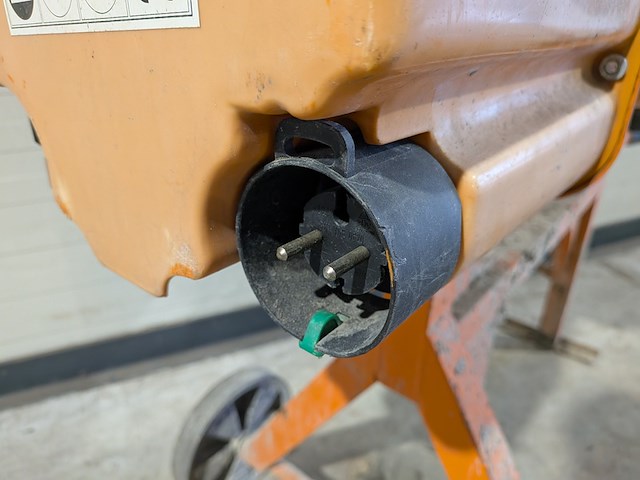 Betonmolen, atika, profi 145 s, 2008 - afbeelding 4 van  10