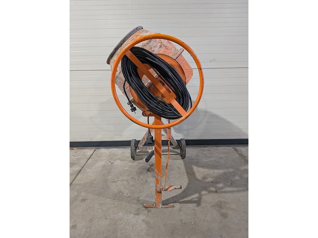 Betonmolen, atika, profi 145 s, 2008 - afbeelding 8 van  10