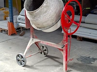 Betonmolen atika, profi 145s, bouwjaar 2000