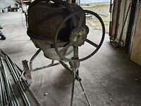 Betonmolen, vogele - afbeelding 2 van  3