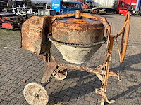 Betonmolen - afbeelding 1 van  4