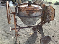 Betonmolen - afbeelding 2 van  4