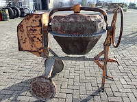 Betonmolen - afbeelding 1 van  4