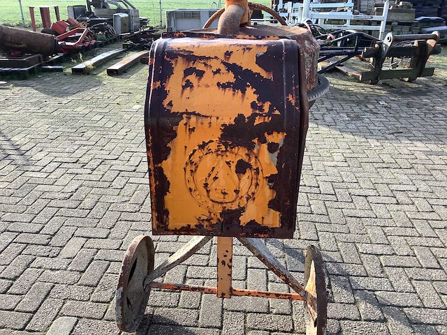 Betonmolen - afbeelding 3 van  4