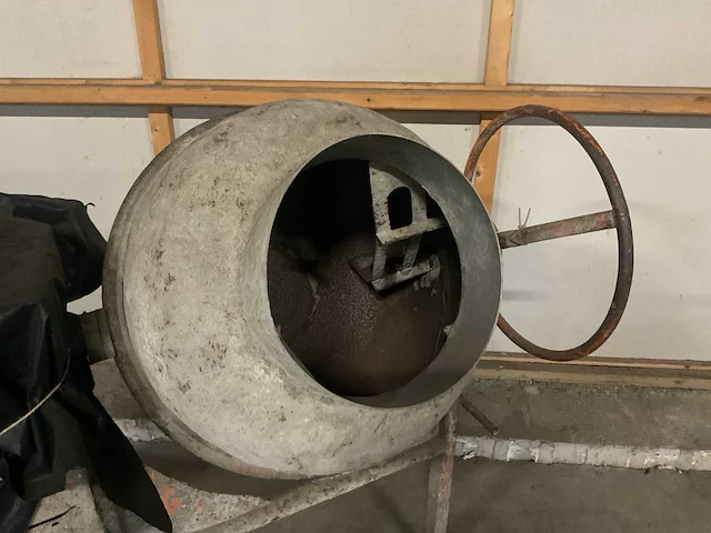 Betonmolen - afbeelding 4 van  4