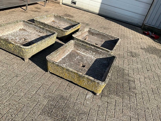 Betonnen bloembakken (4x) - afbeelding 3 van  8