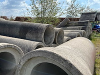 Betonnen buizen - afbeelding 3 van  3