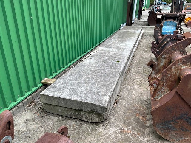 Betonnen dam legger (2x) - afbeelding 2 van  6