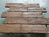 Betonnen houtlook tegels (ca.132 st) - afbeelding 2 van  3