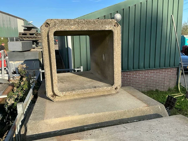Betonnen inspectieput (4x) - afbeelding 4 van  4