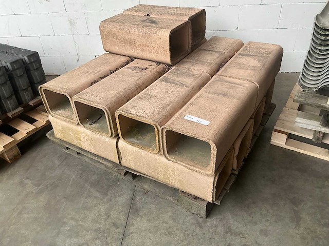 Betonnen koker (18x) - afbeelding 2 van  5