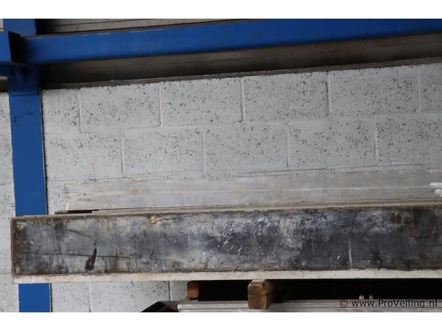 Betonnen l-profielen - 12 stuks - afbeelding 2 van  5