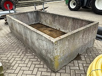 Betonnen lekbak - afbeelding 3 van  9