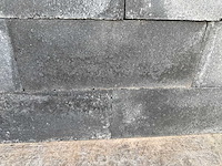 Betonnen muurblokken (ca 200 stuks) - afbeelding 2 van  4