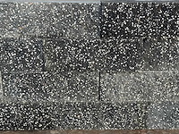 Betonnen muurblokken (ca 224stuks) - afbeelding 1 van  4