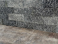 Betonnen muurblokken (ca 448stuks) - afbeelding 3 van  4