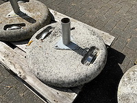 Betonnen parasolvoeten (4x) - afbeelding 5 van  6