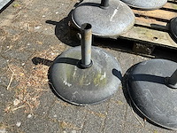 Betonnen parasolvoeten (7x) - afbeelding 3 van  7