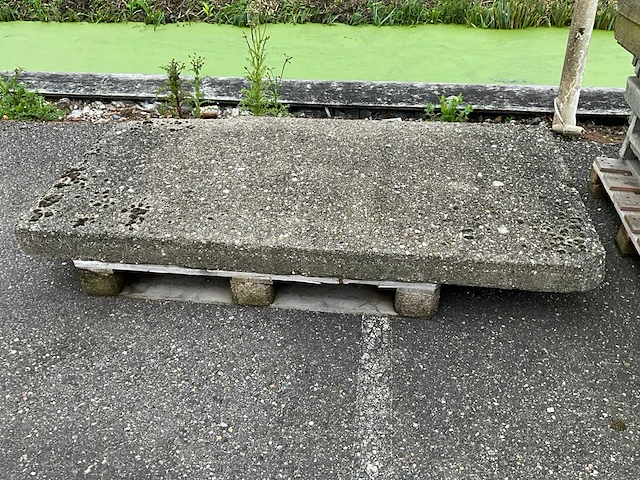 Betonnen platen en gootdelen - afbeelding 6 van  6
