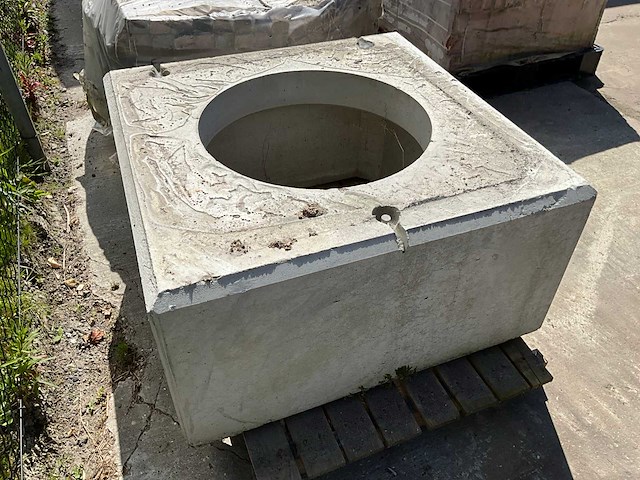 Betonnen put fundatie plaat - afbeelding 2 van  3
