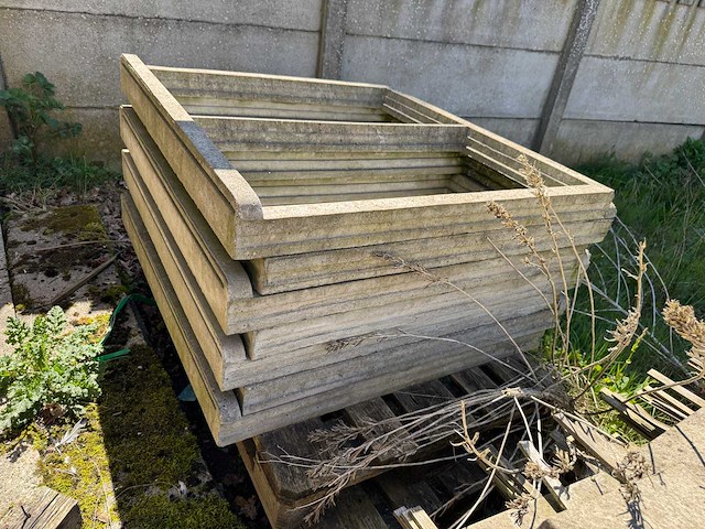 Betonnen stal kozijnen - kozijn & deur - afbeelding 1 van  3