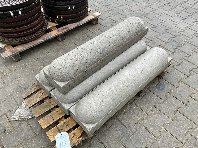 Betonnen stootband (4x) - afbeelding 2 van  2