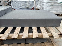 Betonnen traptreden (ca. 4 stuks) - afbeelding 2 van  2