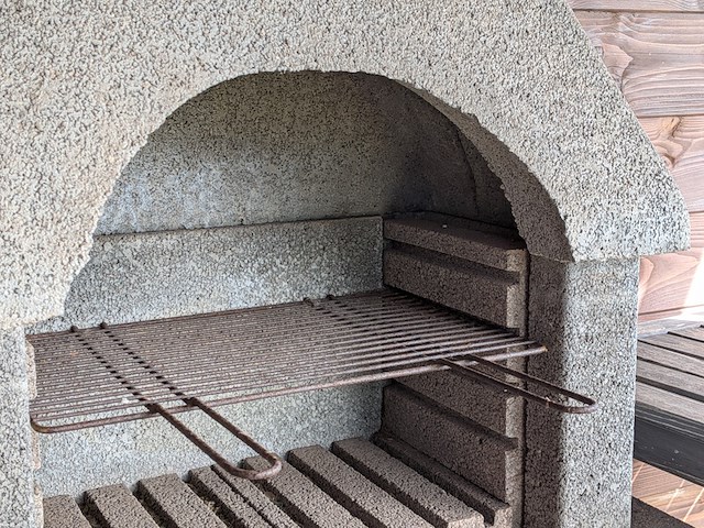 Betonnen tuinhaard/bbq - afbeelding 7 van  8