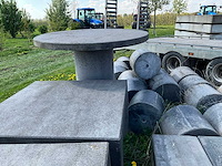 Betonnen tuinmeubelen - afbeelding 3 van  7
