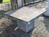 Betonnen tuintafel - afbeelding 5 van  5