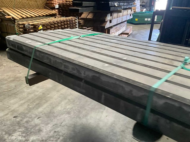 Betonpaal t.b.v. schutting - 270x11x11 cm (16x) - afbeelding 5 van  10