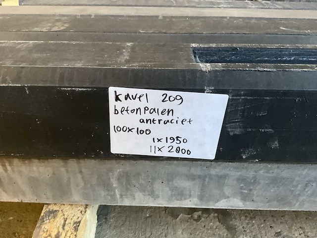 Betonpalen antraciet (12x) - afbeelding 6 van  6