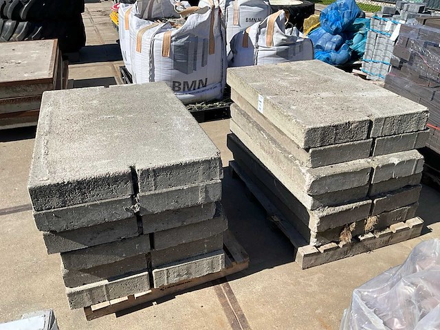 Betonplaat (12x) - afbeelding 1 van  5