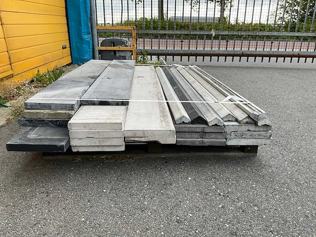 Betonplaten/betonafdeklat (26x) - afbeelding 2 van  4