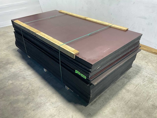 Betonplex hardhout 250x125x1,8 cm glad (10x) - afbeelding 1 van  10