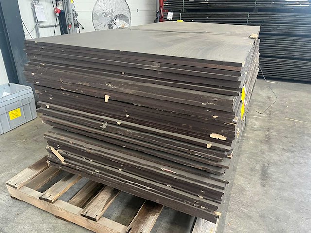 Betonplex plaat 2500x1250x18mm (50x) - afbeelding 3 van  5