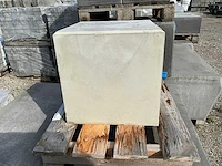 Betonpoer - grijs 40 x 40 x 40 cm h.o.h. 10 x 22 cm (1x) - afbeelding 5 van  6