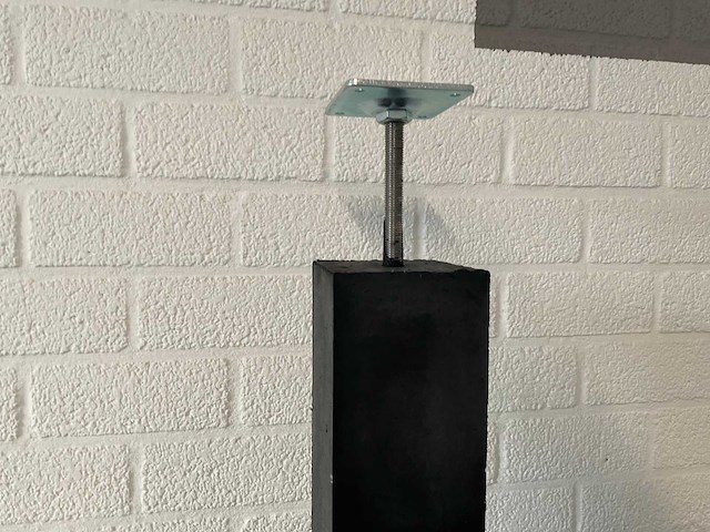 Betonpoer met montageplaat - m16 - 60x12x12 cm (12x) - afbeelding 5 van  5