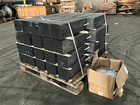 Betonpoer met stelplaat (40x)
