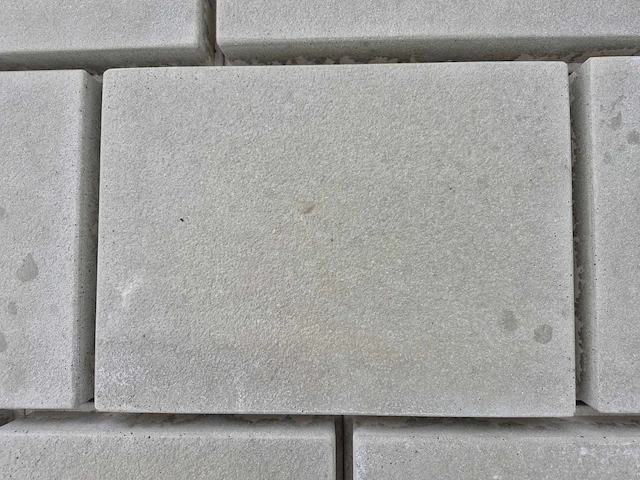 Betonstenen (ca. 26m²) - afbeelding 2 van  3