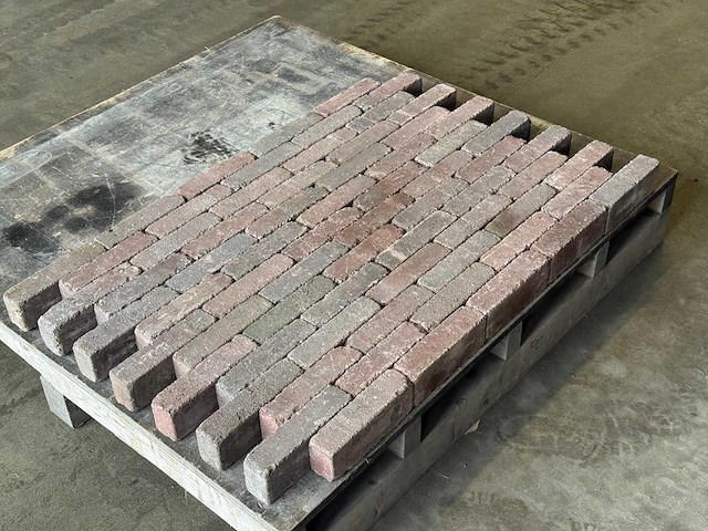 Betonstenen (ca. 36,72m²) - afbeelding 4 van  4