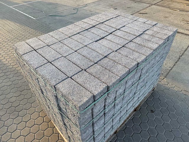 Betonstenen (ca. 37,46m²) - afbeelding 1 van  1