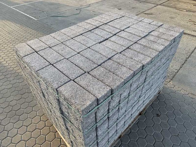 Betonstenen (ca. 37,46m²) - afbeelding 4 van  5