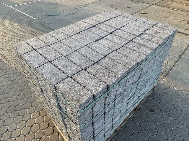 Betonstenen (ca. 37,46m²) - afbeelding 4 van  5