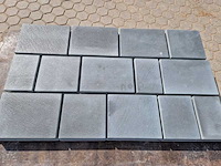 Betonstenen (ca. 38.5m²) - afbeelding 2 van  3