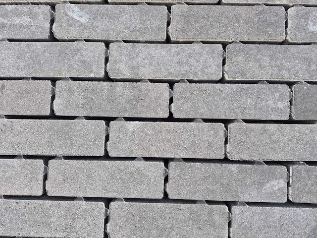 Betonstenen (ca. 43m²) - afbeelding 2 van  3