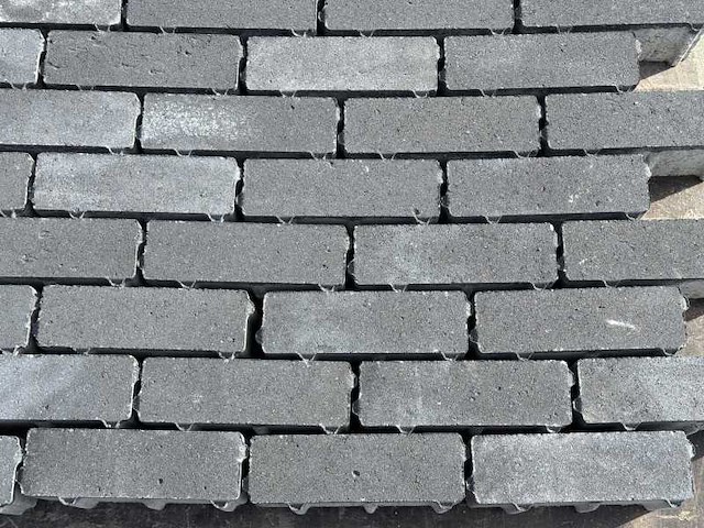 Betonstenen (ca. 45,3m²) - afbeelding 2 van  4